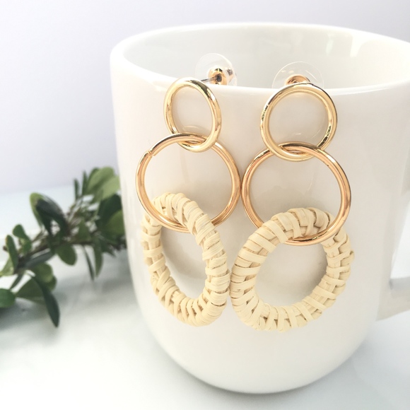 Rattan Woven Gold Hoop Tiered Earrings - Picture 4 of 4